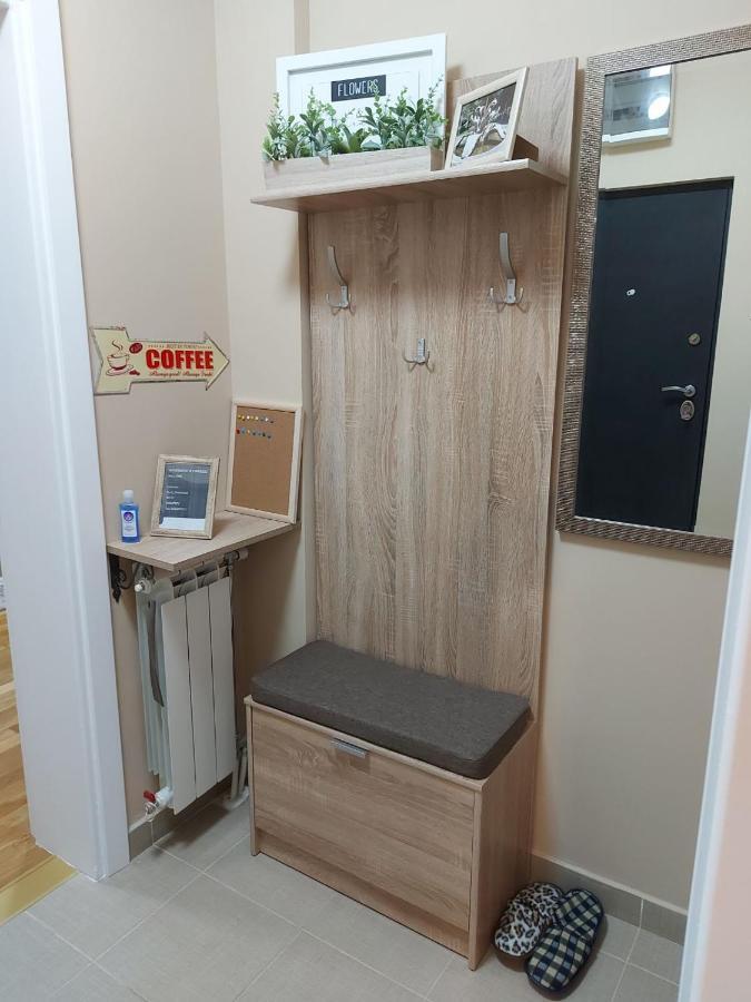 Apartman Espresso Sa Parkingom Сремска-Митровица Экстерьер фото
